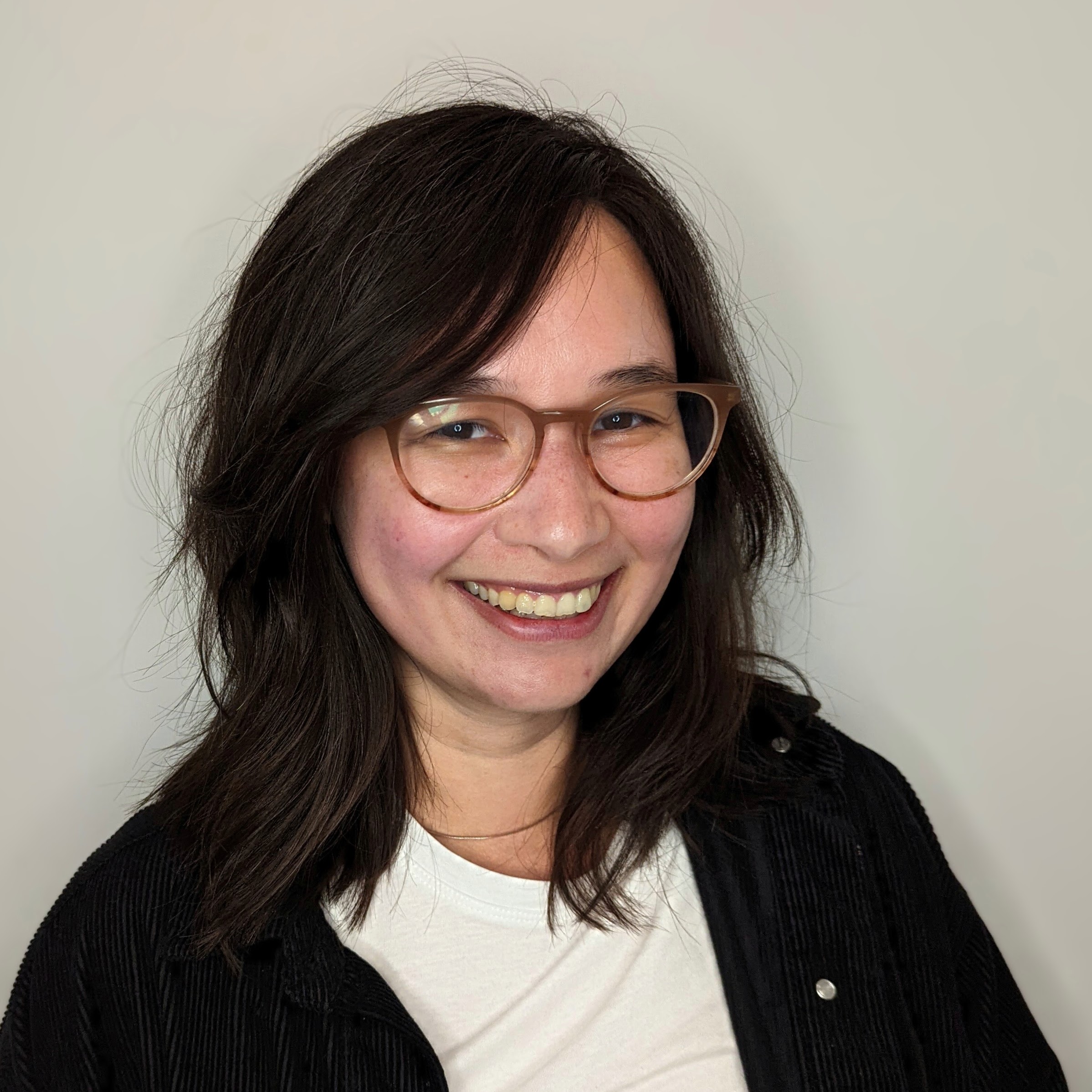 Molly Hammer headshot